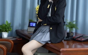 376/小念~【稚闯熟境】误入大人世界。