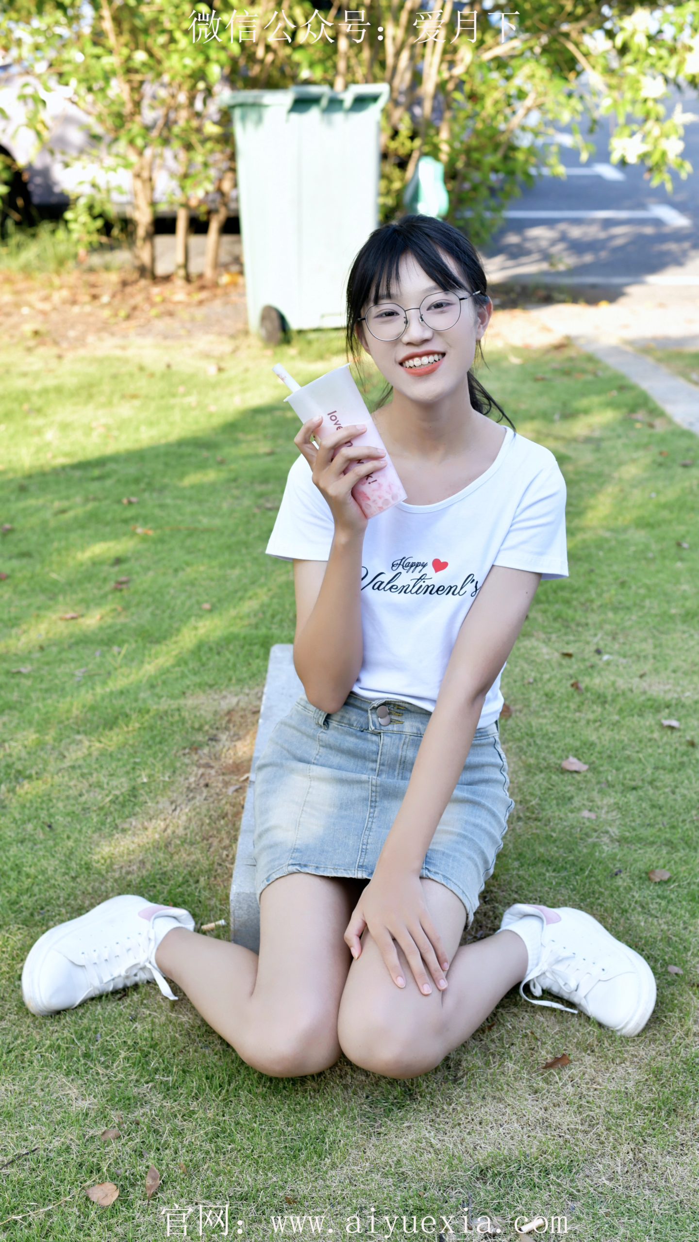 514/小念~【活力满格】夏日草坪，定格肆意灵动瞬间