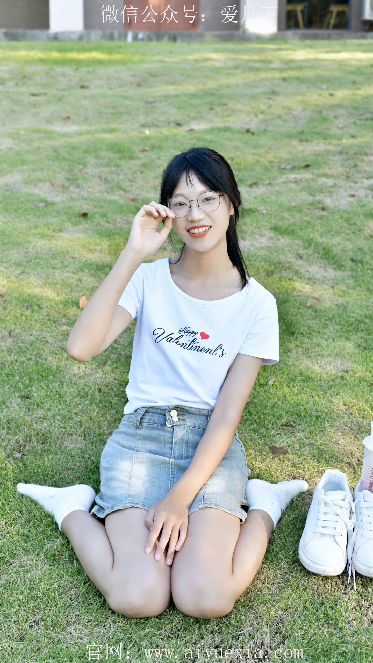 514/小念~【活力满格】夏日草坪，定格肆意灵动瞬间