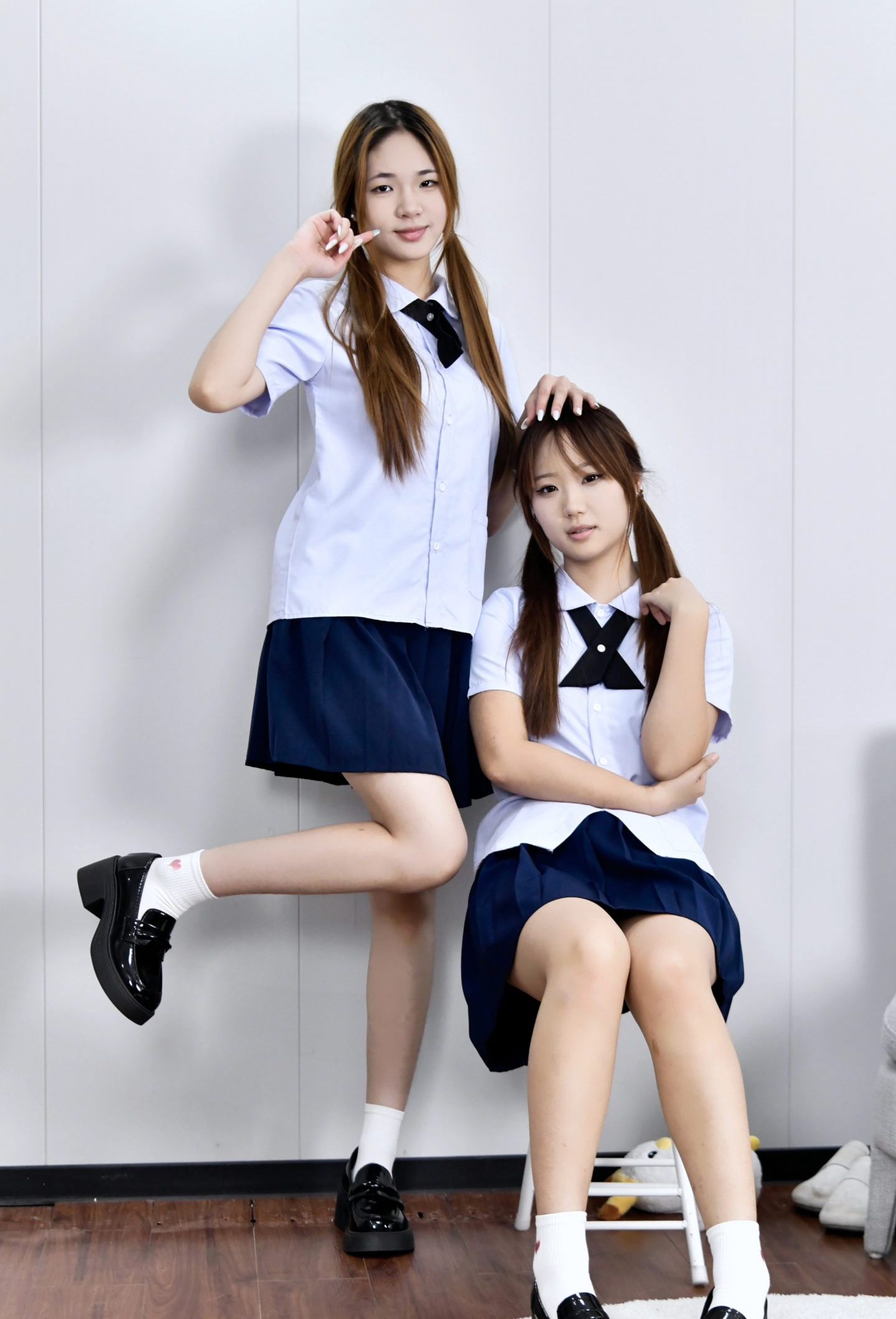 614/UU、嘟嘟~【白袜履光】校服轻扬，白袜裹踝，足尖漾风。