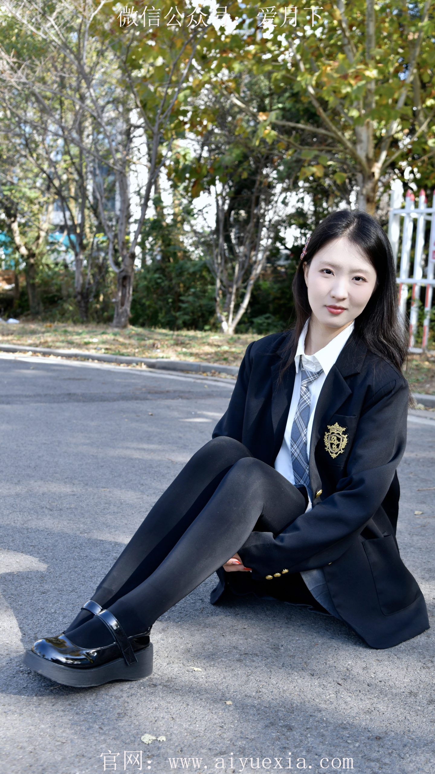 648/月月~【林间少女】秋林叠翠，黑袜叠穿藏温柔。