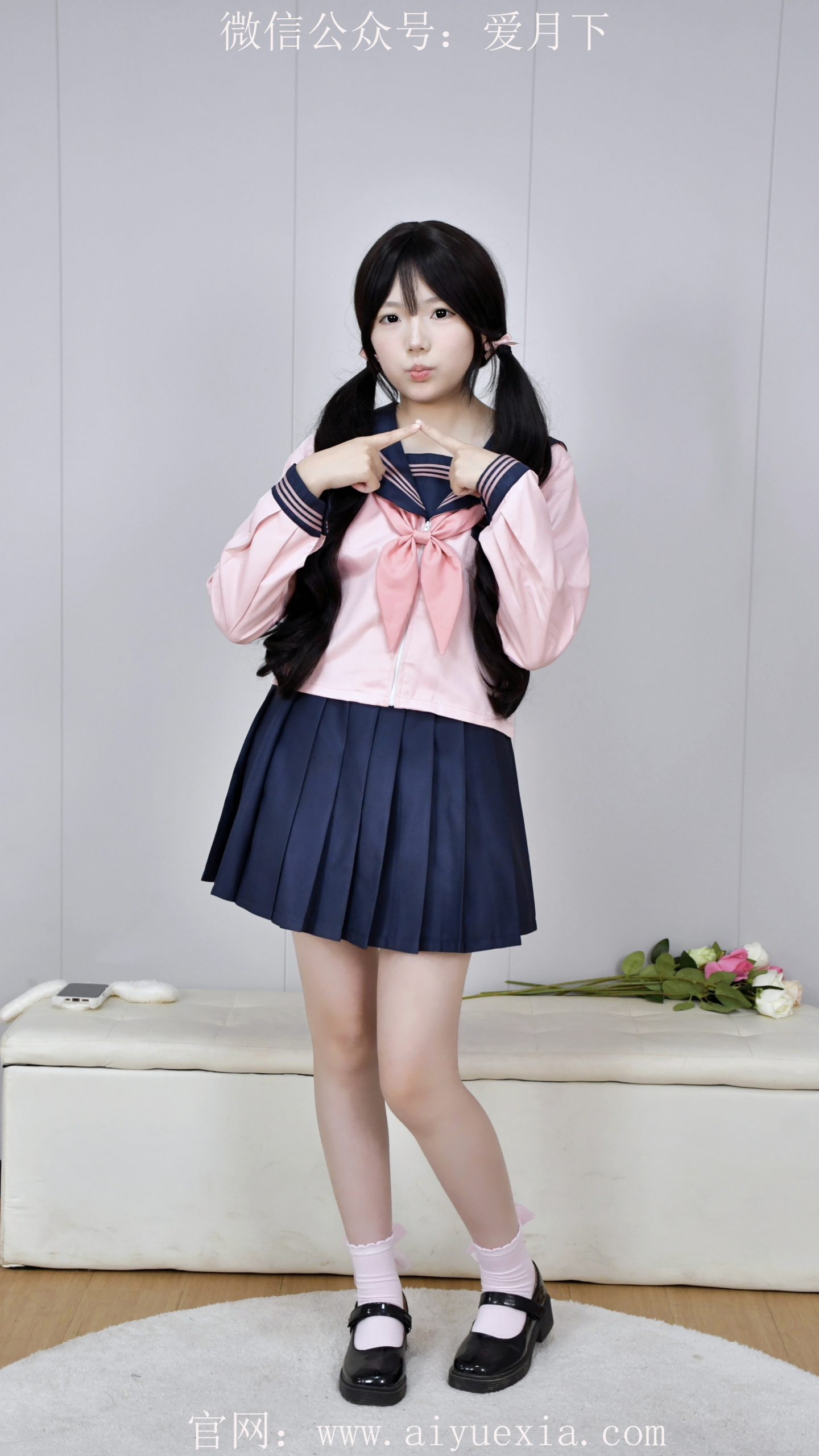 654/泡芙~【粉裙甜影】粉蓝水手服 赤足踏毯俏娇憨。