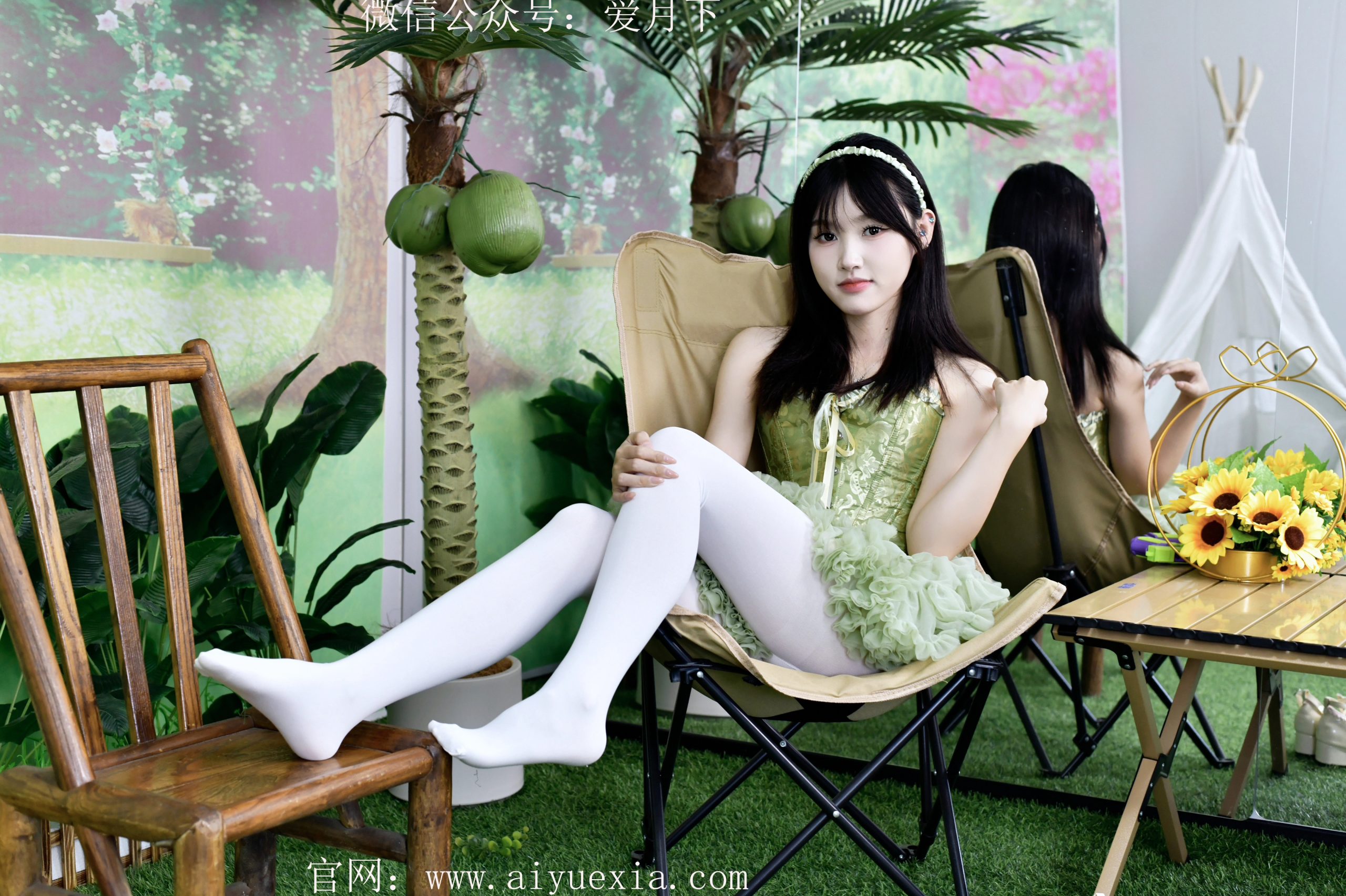 656/夏夏 ~【绿野仙踪】森境绿意绕，白袜衬足俏娇颜。