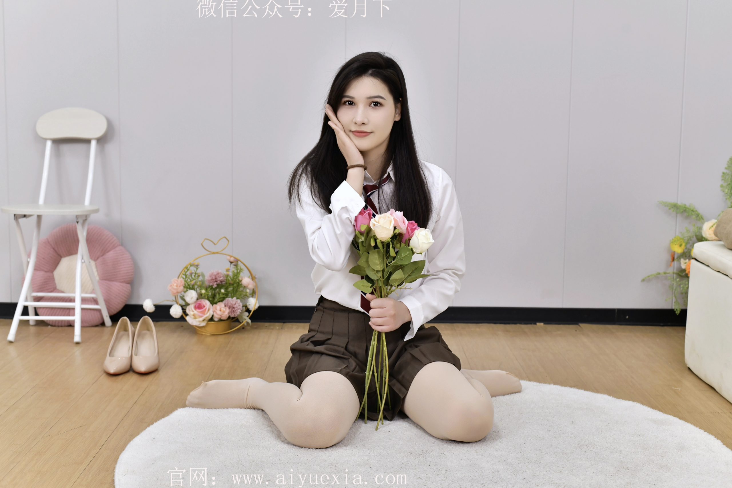 659/小艺~【素履轻扬】柔袜衬纤足，花影伴轻衫舞。