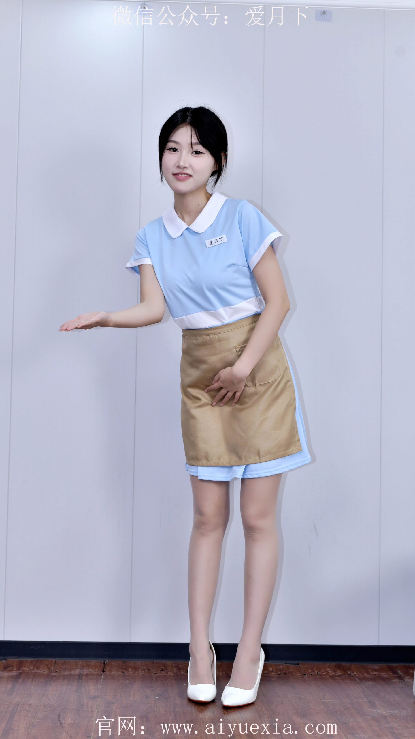 671/夏夏 ~【素袜凝脂】肤袜衬足姿，鞋尖映室间温柔。