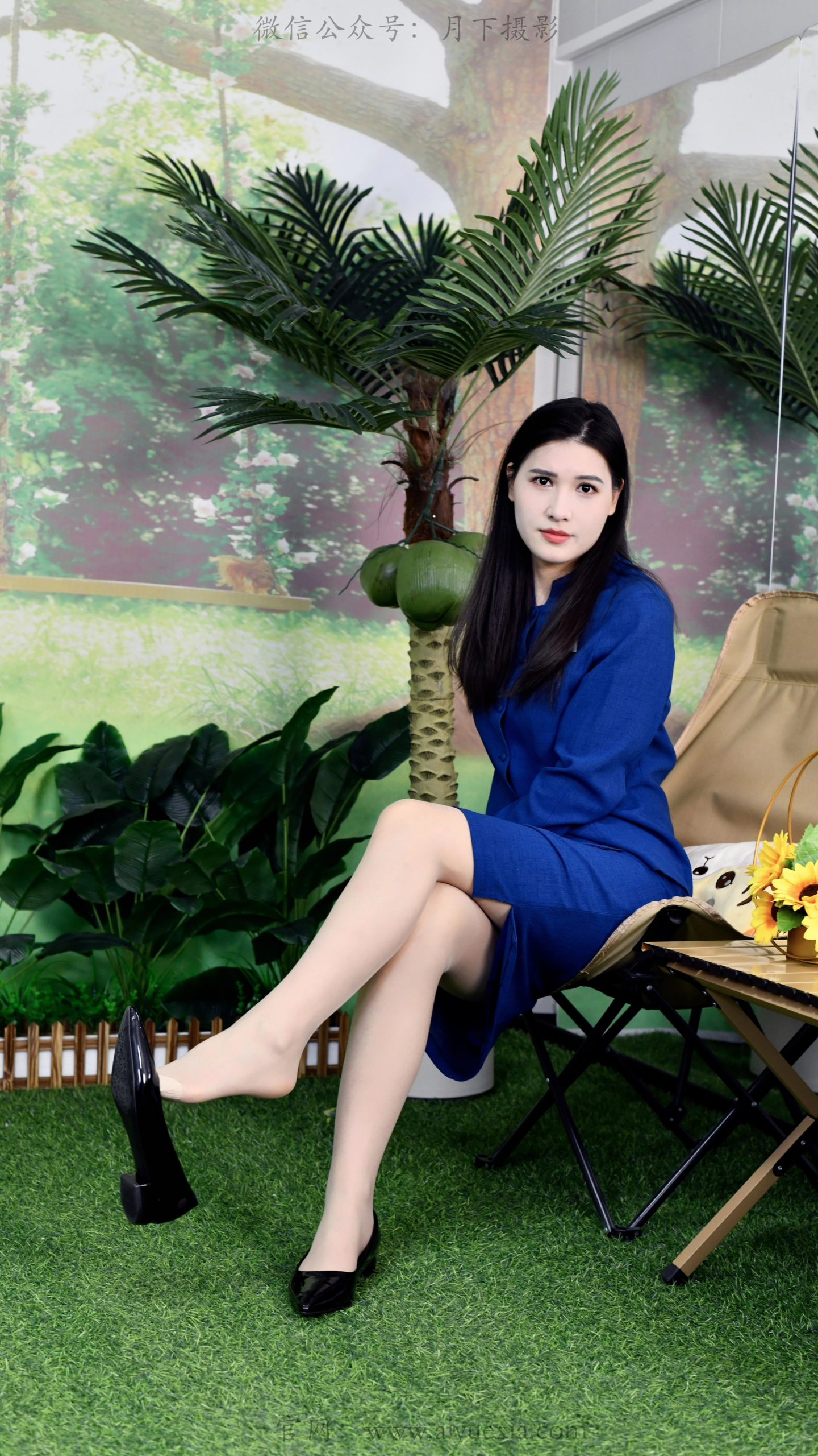 687/小艺~【复古职业装】椰林晴光里，素袜轻足揽风眠。