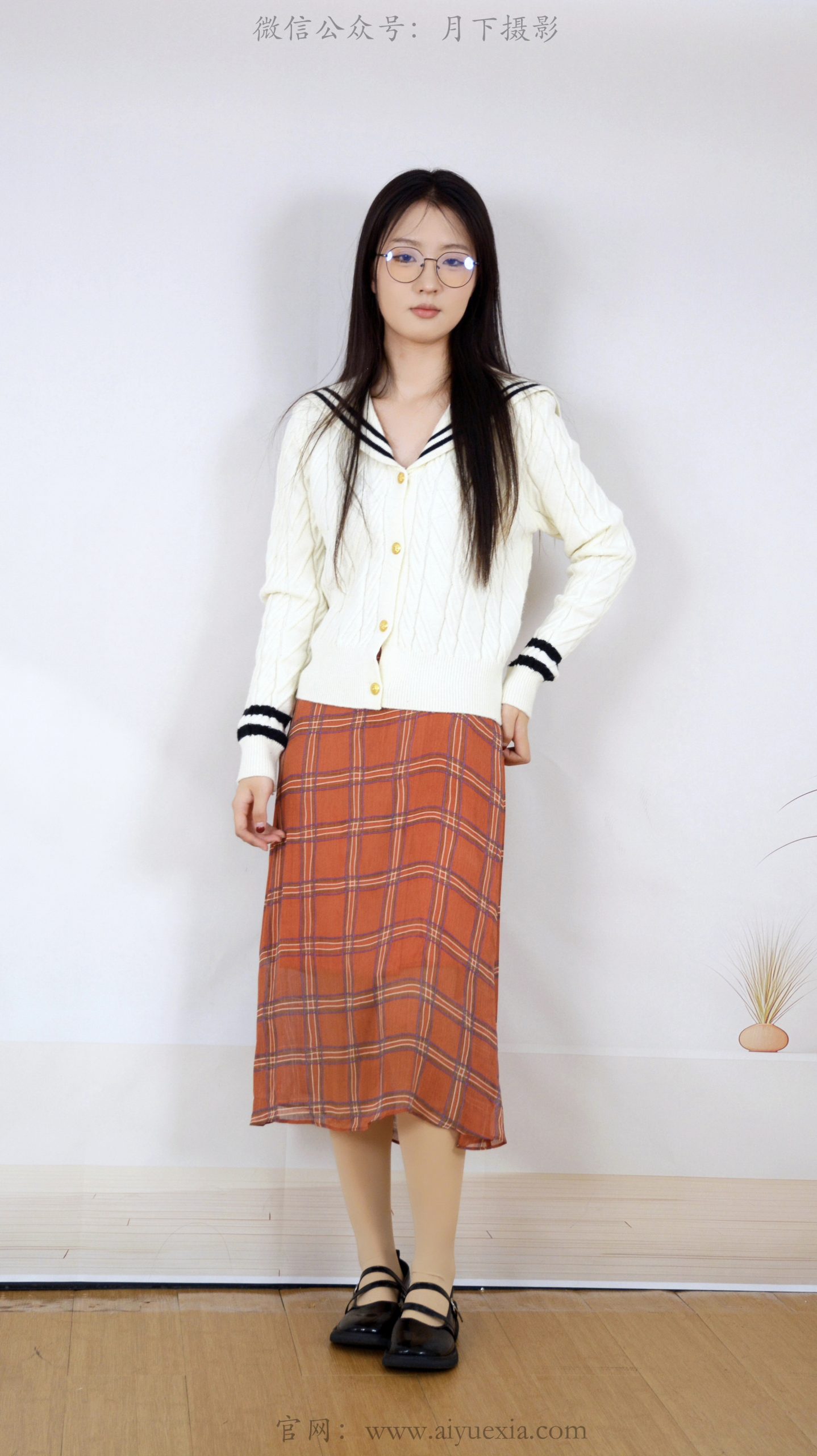 699/月月~【温柔姐姐】长发飘飘的温柔姐姐，月月女神呀！