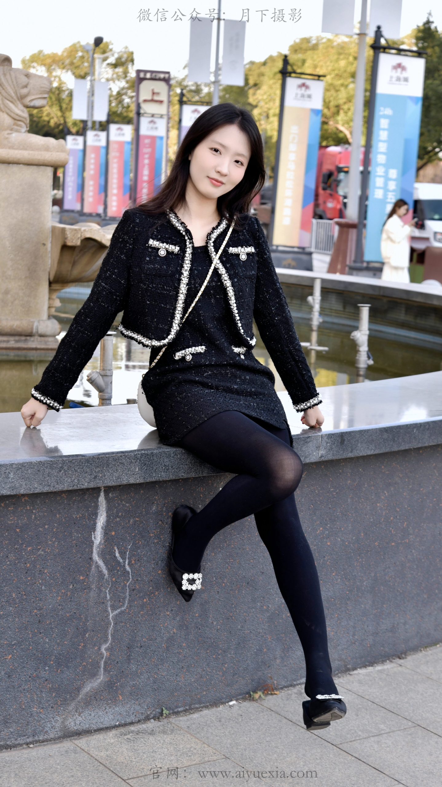 759/月月~【香风雅韵】黑丝小香风，街拍定格都市优雅通勤风。