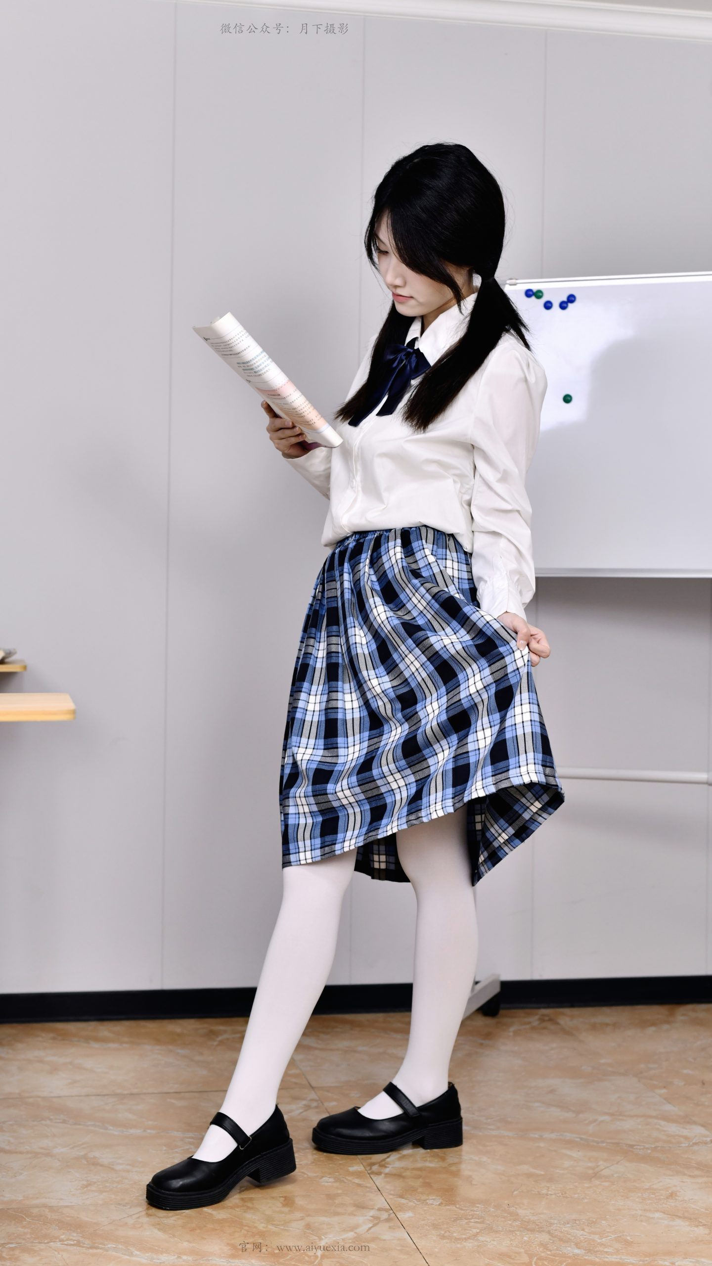 764/夏夏 ~【青春序章】JK白袜映教室，捧书提裙尽是青春模样。