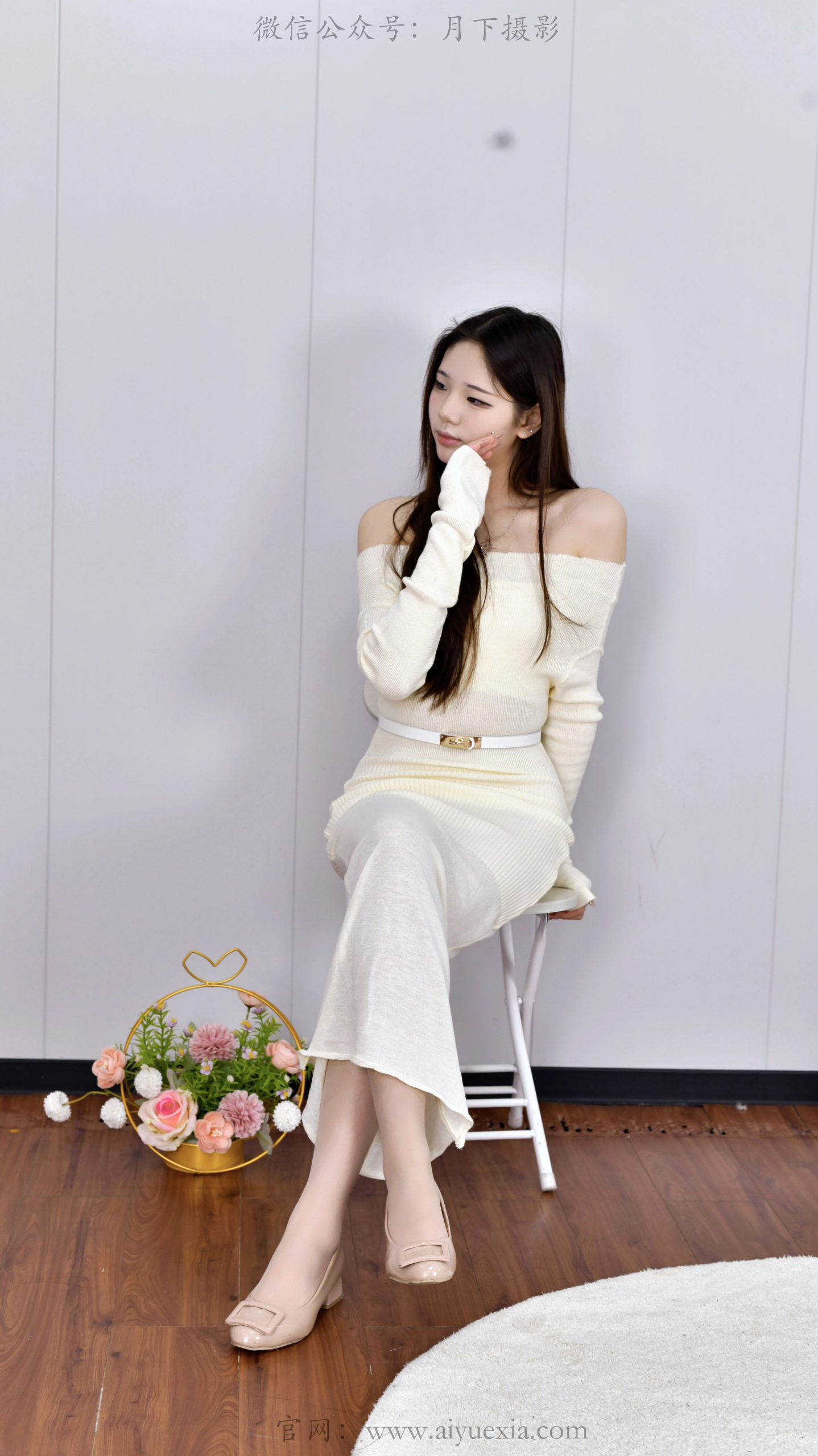 766/嘟嘟~【柔韵轻姿】露肩针织衬温柔，裸袜单鞋映慵懒。