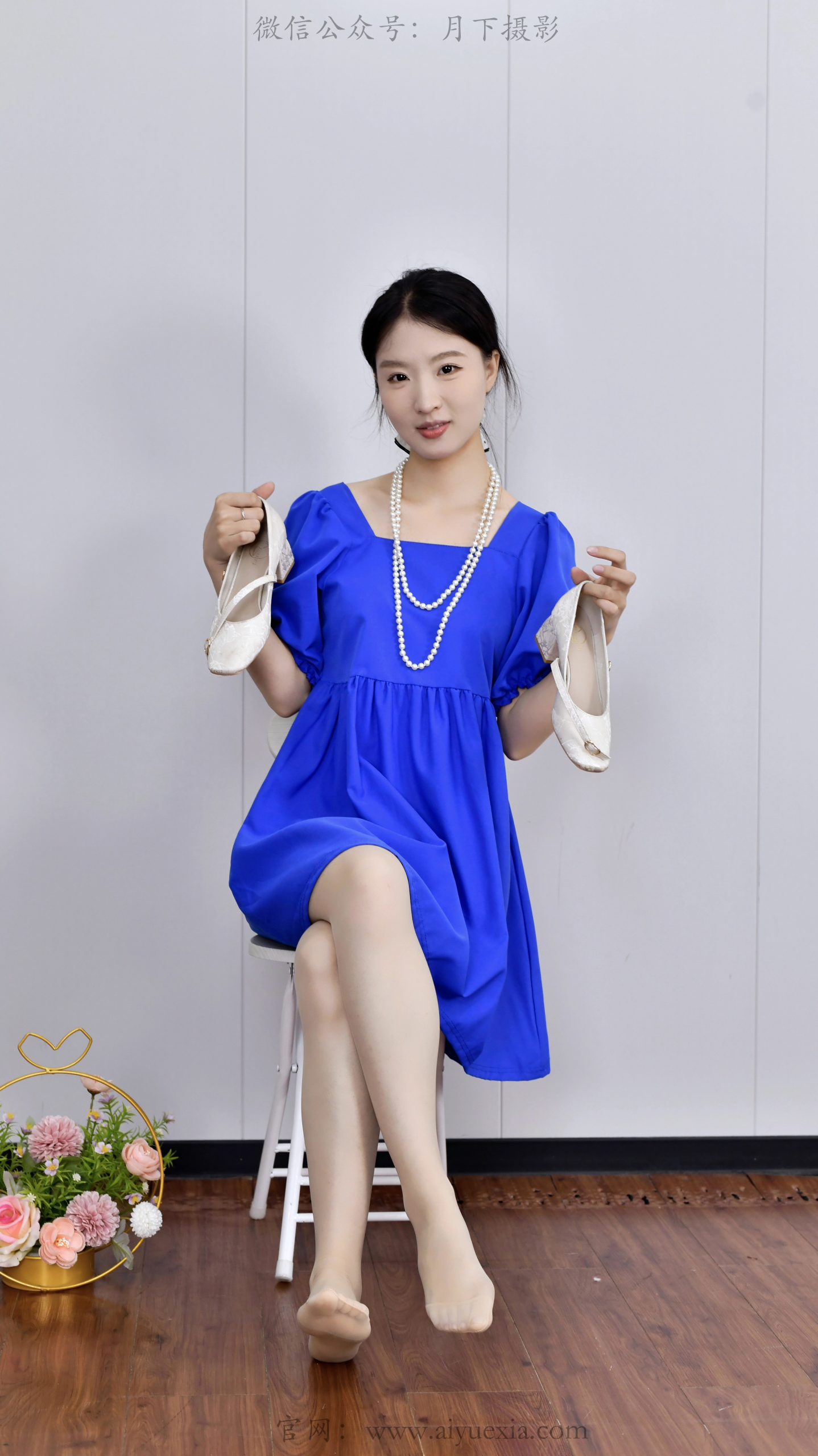 773/月月~【蓝调温柔】克莱因蓝裙映柔光，白鞋珍珠衬温婉。