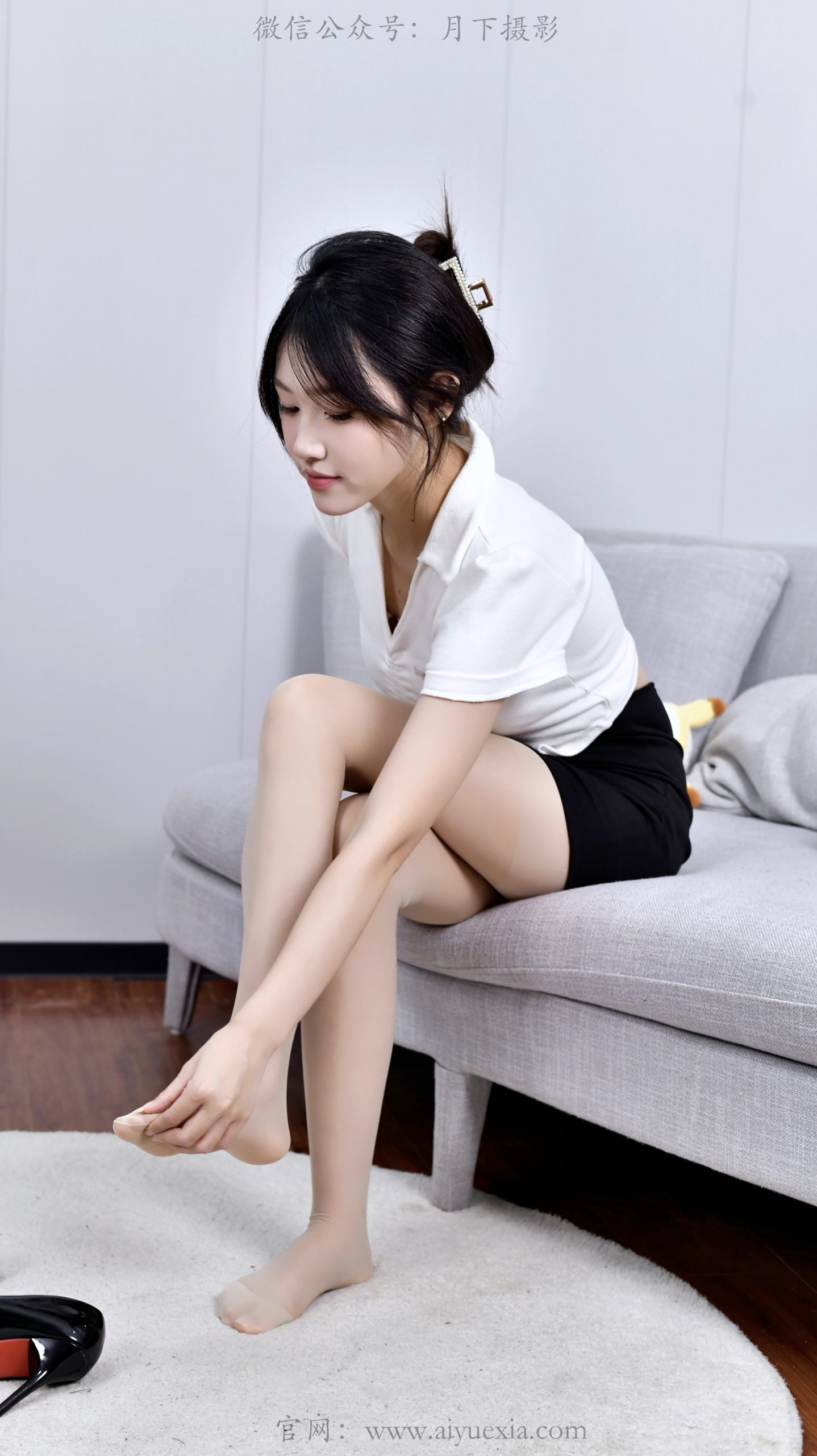 794/夏夏 ~【轻熟职场】白衫黑裙衬身姿，高跟丝履藏职场风情。