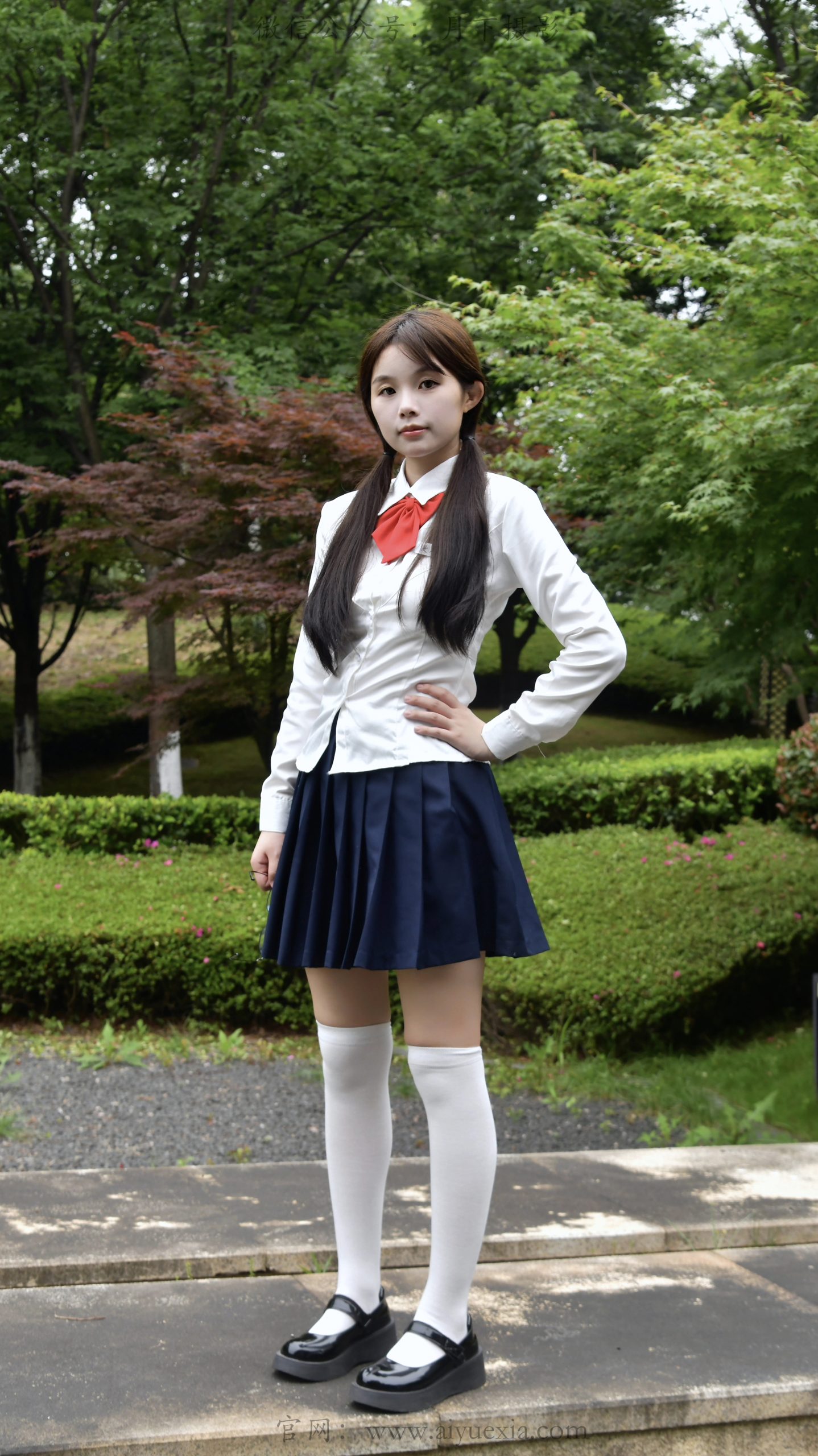801/兔兔~【青阶JK】林间阶前着JK，软履长袜漾少女元气。