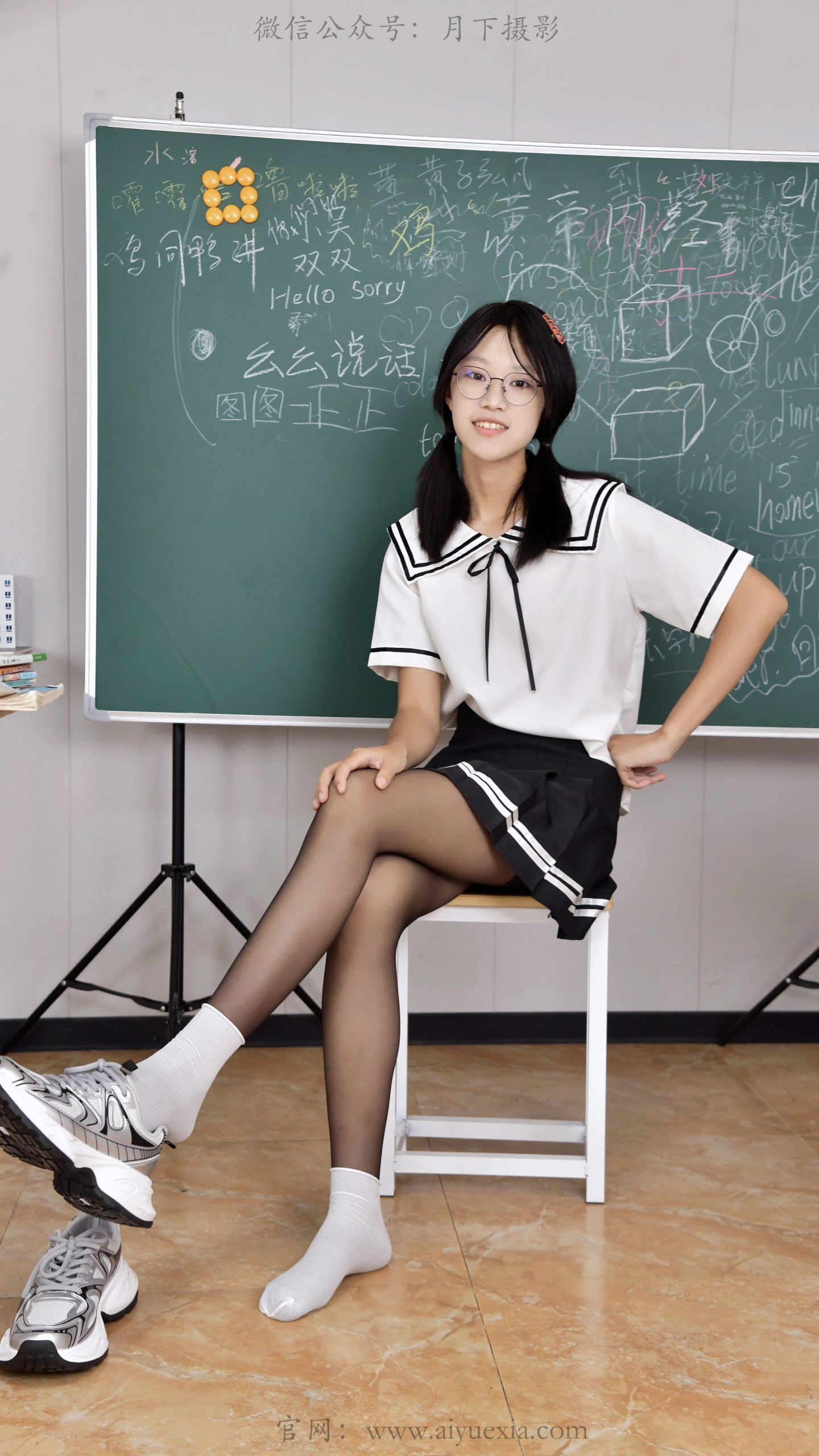 826/小念~【教室少女】海员校服赴教室，鞋袜叠穿藏青春活力。