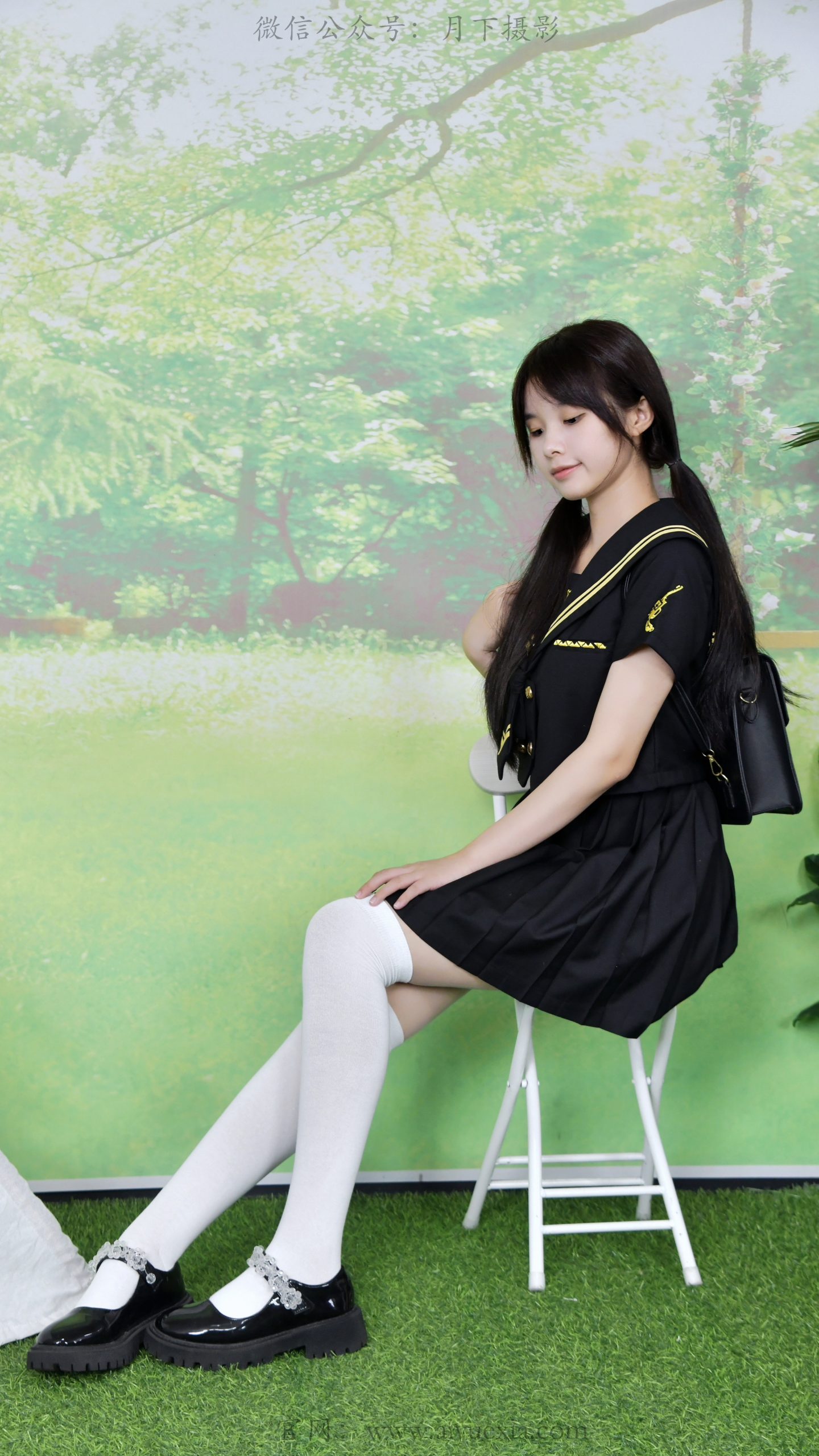 887/兔兔~【森系水手】绿茵布景衬水手服，多样姿态演绎少女元气感。