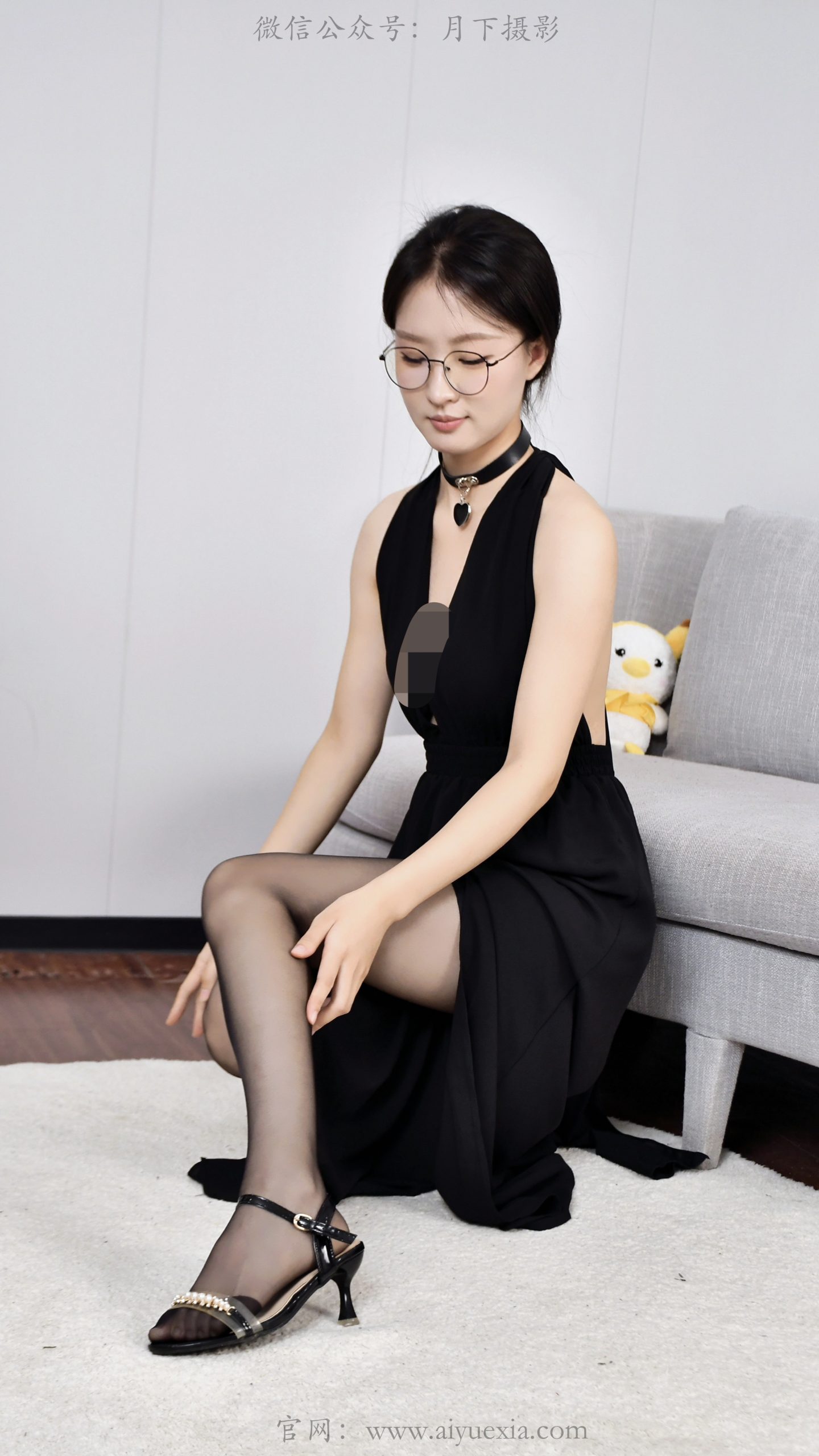 941/月月~【墨色绮影】黑裙衬柔姿，一镜解锁多段造型与动态。